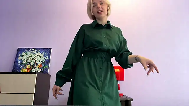 Scarlet cat online show from 12/22/25, 06:02