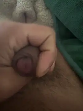 mouraerik123 online show from 03/28/26, 08:48