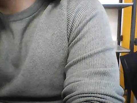 Snapshot of kingmiko12 chatting on 03/19/26, 02:17 kingmiko12 online show from 03/19/26, 02:17