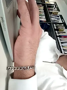 Snapshot of kingmiko12 chatting on 03/27/26, 01:45 kingmiko12 online show from 03/27/26, 01:45