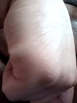 Snapshot of kingmiko12 chatting on 04/14/26, 10:20 kingmiko12 online show from 04/14/26, 10:20