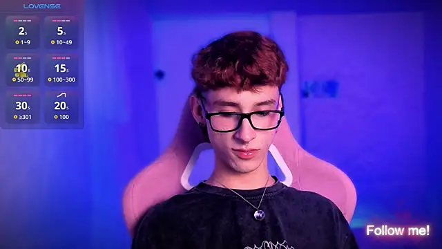 Kitsuneplay  online show from 01/06/26, 10:47