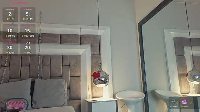 ElenaWatsonn online show from 03/24/26, 08:20