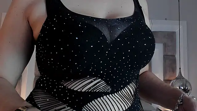 ElenaWatsonn online show from 01/10/26, 07:53