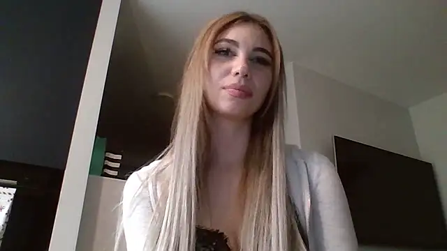 TeenLily online show from 01/12/26, 03:41