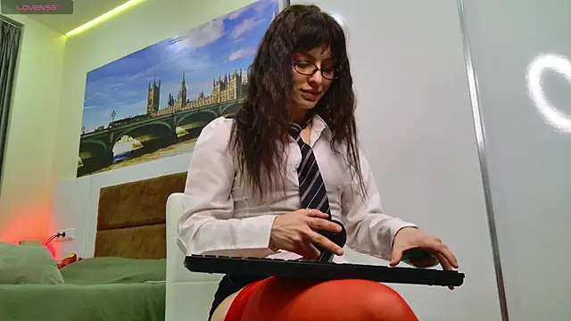 Mirellune online show from 05/24/26, 07:03