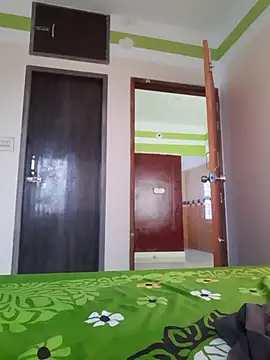 Muniyaislam online show from 02/19/26, 03:25