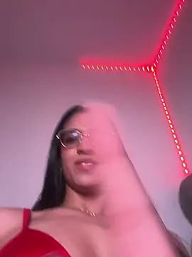Snapshot of ValentinaEvanz chatting on 07/11/26, 03:23 ValentinaEvanz online show from 07/11/26, 03:23
