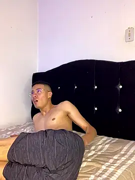 Latin Paisa Boy online show from 01/06/26, 07:29