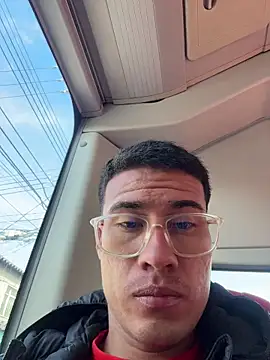 Snapshot of Latin_Paisa_Boy chatting on 02/09/26, 01:20 Latin Paisa Boy online show from 02/09/26, 01:20