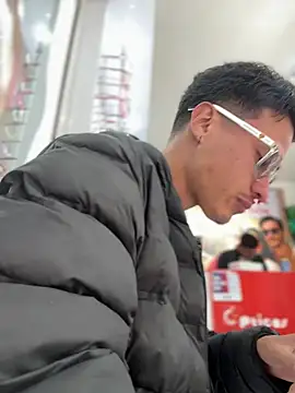 Latin Paisa Boy online show from 03/24/26, 09:37