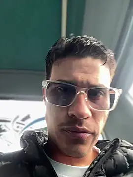 Latin Paisa Boy online show from 04/15/26, 05:17