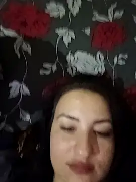 queen sarah14 online show from 12/22/25, 11:05