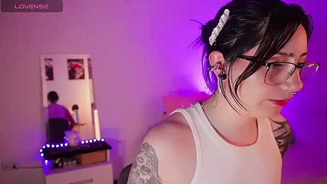 miami 18  online show from 02/15/26, 01:39