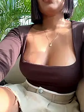 Irina Velvett online show from 04/06/26, 09:49