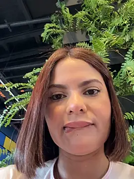 Irina Velvett online show from 05/06/26, 10:25