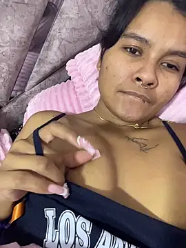 Chloe cortes online show from 06/04/26, 08:19