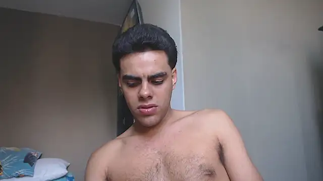 Millan DarkWood online show from 02/12/26, 09:03