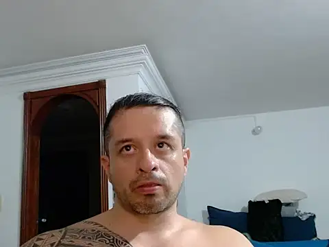 gonzzohunterr online show from 05/22/26, 01:36