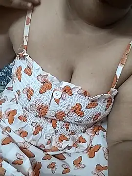 MaggieTelugu-15 online show from 04/28/26, 06:18