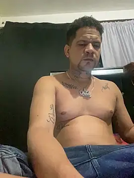 Snapshot of Dominicanobb chatting on 03/01/26, 05:07 Dominicanobb online show from 03/01/26, 05:07