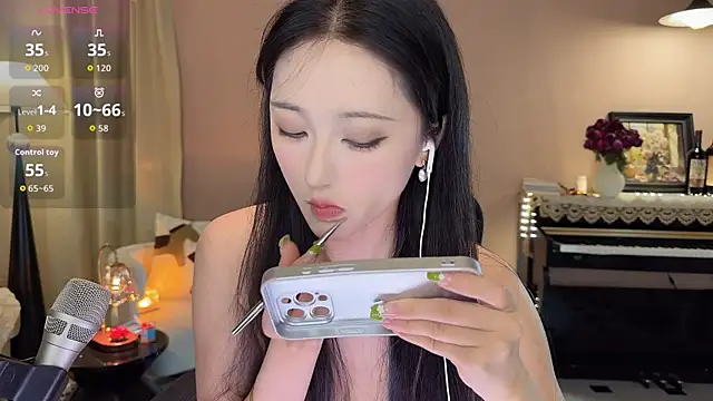 Molly00- online show from 04/02/26, 09:32