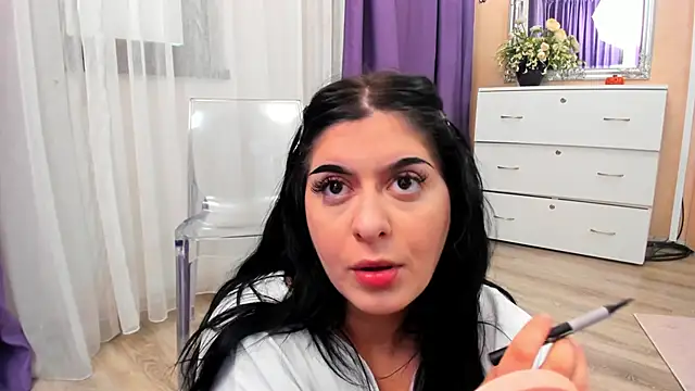 NayaNoirX online show from 04/01/26, 04:58