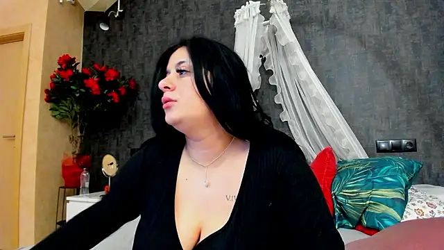 NayaNoirX online show from 02/25/26, 08:41