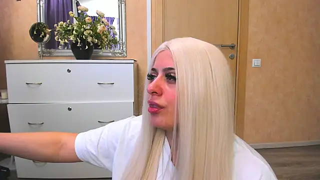 NayaNoirX online show from 02/20/26, 07:49