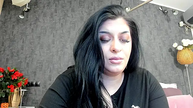 NayaNoirX online show from 01/09/26, 03:30