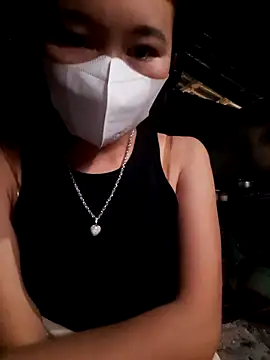 Snapshot of oh-july chatting on 01/13/26, 09:35 oh-july online show from 01/13/26, 09:35