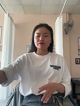 Chiipp69 online show from 02/23/26, 05:09