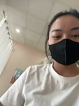 Chiipp69 online show from 03/04/26, 03:03