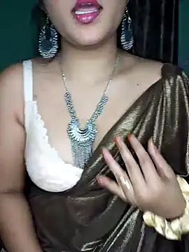 Snapshot of Saumyy chatting on 02/12/26, 05:56 Saumyy online show from 02/12/26, 05:56