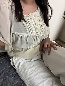 Snapshot of geetanjali_singh chatting on 04/13/26, 06:12 geetanjali singh online show from 04/13/26, 06:12