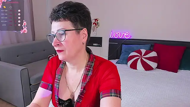 JennyMons online show from 04/26/26, 08:33