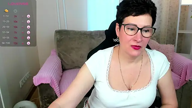 JennyMons online show from 05/17/26, 08:36