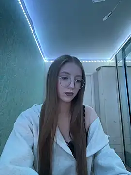 Eseniya  online show from 02/12/26, 11:43