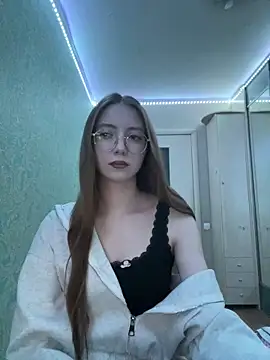 Eseniya  online show from 02/13/26, 02:06