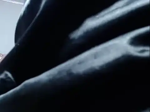 latina ts july online show from 02/19/26, 10:07