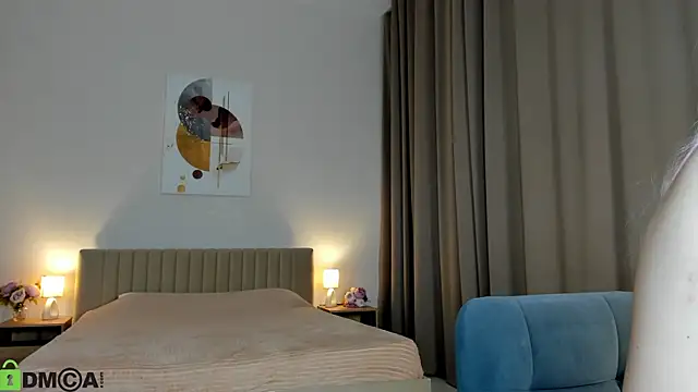 ChloeAlba online show from 04/10/26, 03:57