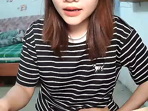 Snapshot of hana_ssexy chatting on 05/25/26, 05:11 hana ssexy online show from 05/25/26, 05:11
