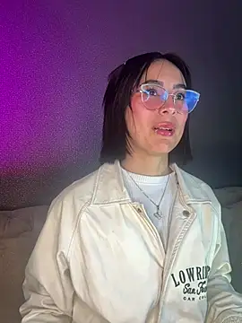 luna gv online show from 01/17/26, 10:08