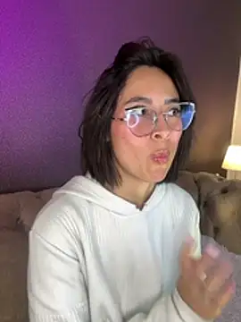 luna gv online show from 02/02/26, 12:26