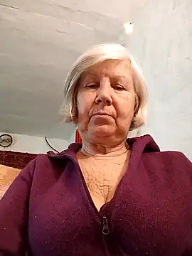 KlaudiaDarling online show from 02/03/26, 12:32