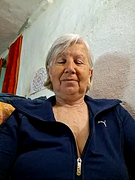 Snapshot of KlaudiaDarling chatting on 05/18/26, 05:23 KlaudiaDarling online show from 05/18/26, 05:23