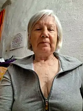 Snapshot of KlaudiaDarling chatting on 05/19/26, 05:53 KlaudiaDarling online show from 05/19/26, 05:53