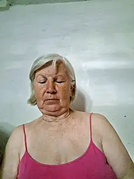 Snapshot of KlaudiaDarling chatting on 06/01/26, 03:22 KlaudiaDarling online show from 06/01/26, 03:22