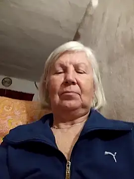 KlaudiaDarling online show from 03/04/26, 07:43