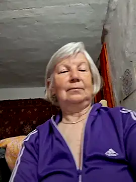 Snapshot of KlaudiaDarling chatting on 04/28/26, 12:09 KlaudiaDarling online show from 04/28/26, 12:09